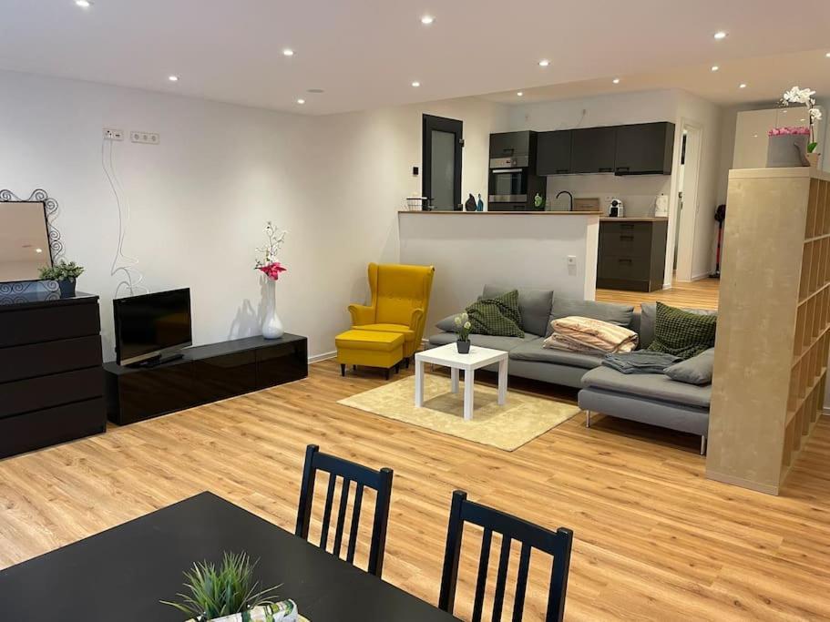 Wohnung In Eutingen 普福尔茨海姆 外观 照片